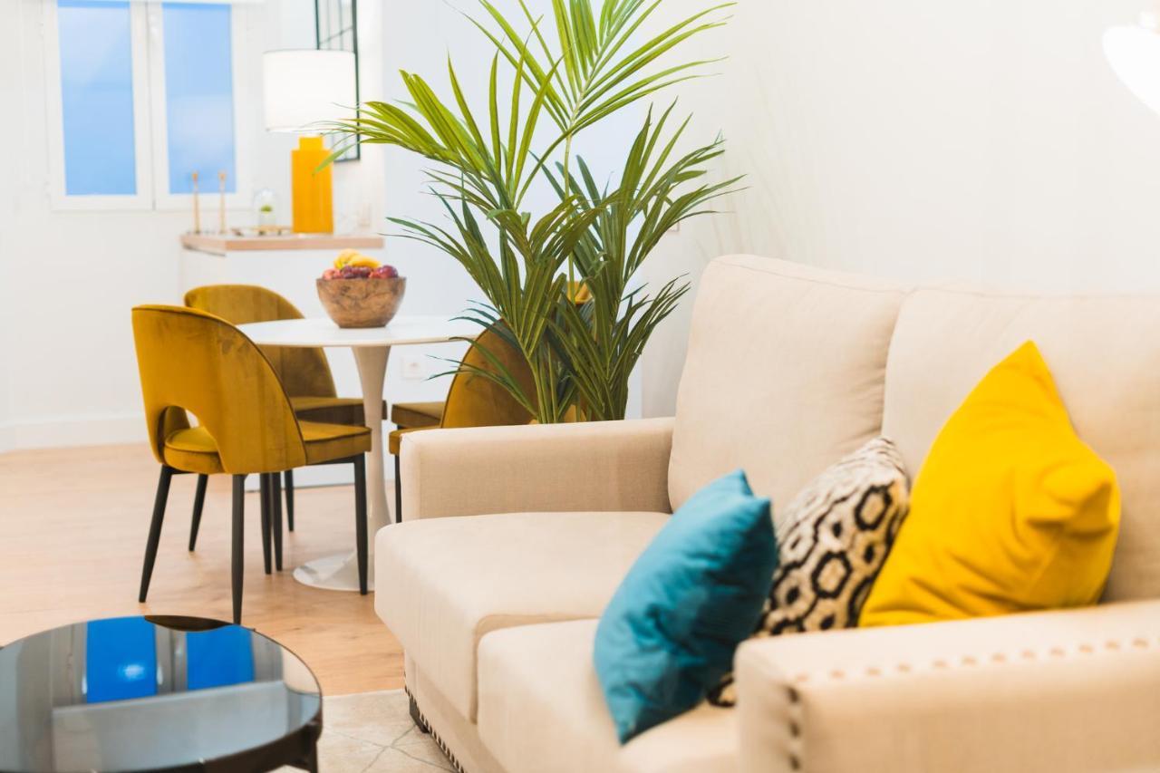 Apartament Debambu