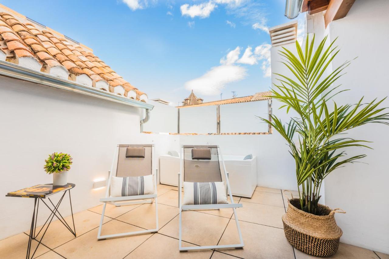 Apartament Debambu *